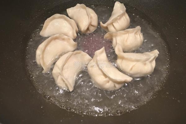 脆底生煎饺的做法图解3