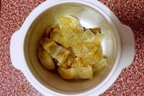 马蹄党参炖花胶的做法图解3