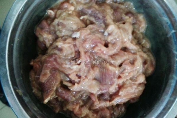 孜然羊肉的做法图解4