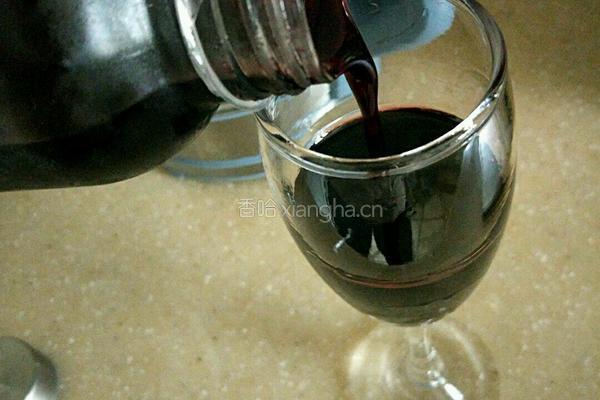 自酿葡萄酒的做法图解7