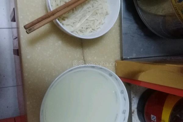 葱油拌面的做法图解3