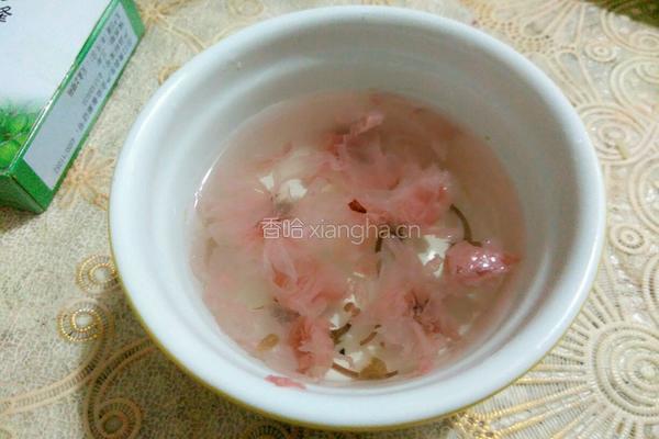 樱花果冻的做法图解2