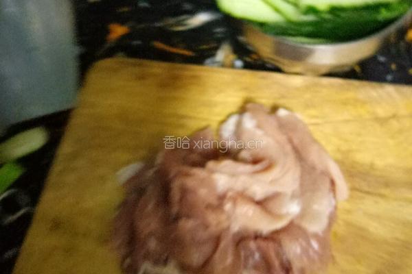 山药黄瓜肉片汤的做法图解3