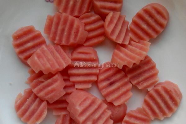 圆葱炒火腿的做法图解3
