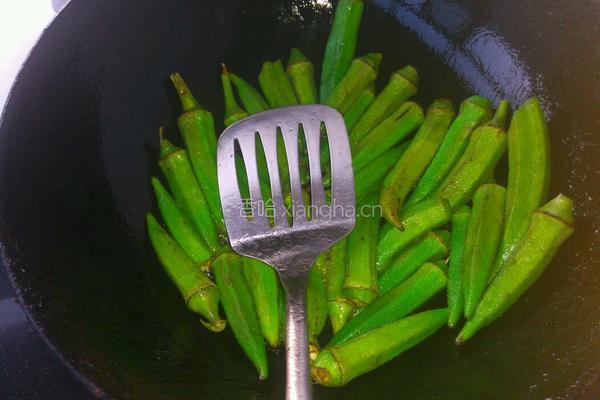 油焖秋葵的做法图解3
