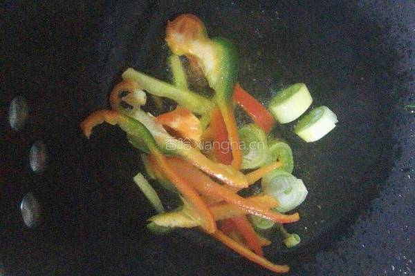 菜花炒豆菇的做法图解5