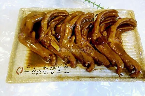 红烧鸭掌的做法图解7