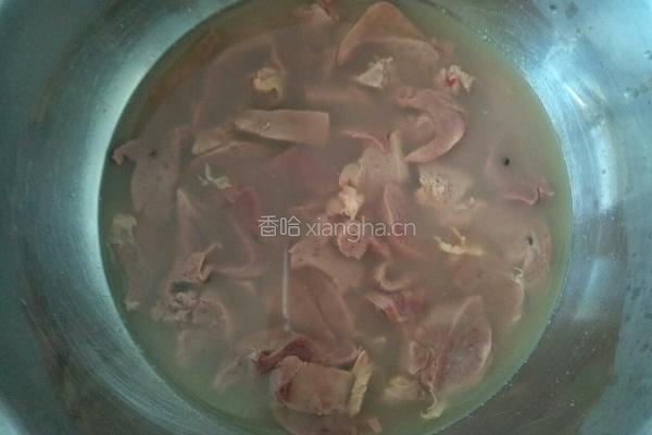 葱爆鸡肝的做法图解3