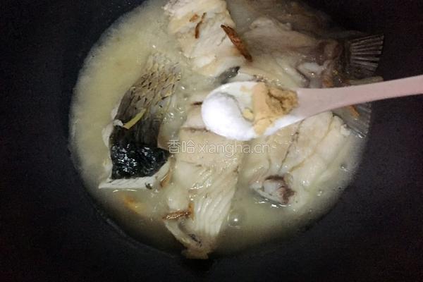 清炖草鱼的做法图解6