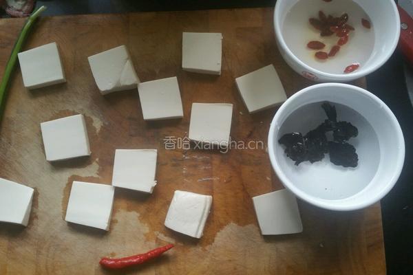 昂刺鱼汤的做法图解3
