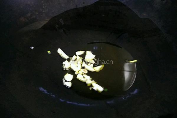 节瓜虾米粉丝煲的做法图解4
