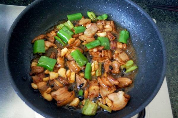 炒腩肉的做法图解5