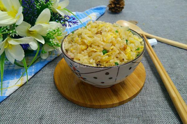 芽菜炒饭的做法图解8