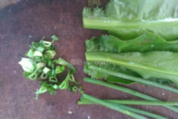 自制辣香酱的做法图解2