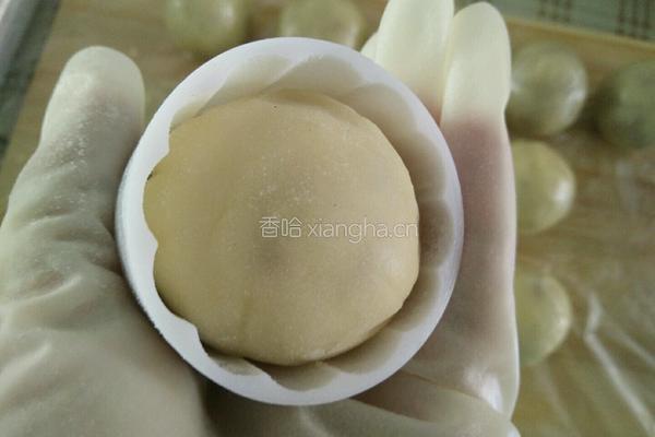 广式豆沙月饼的做法图解12
