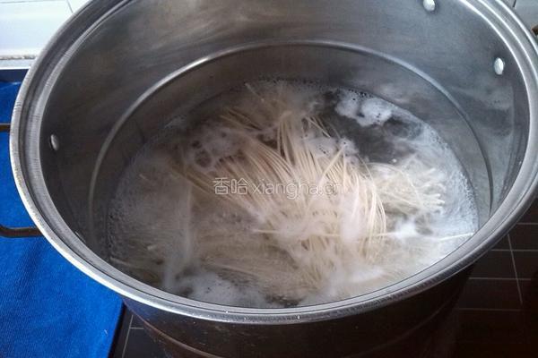 生椒牛肉面的做法图解4