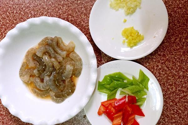 清炒海虾仁的做法图解2