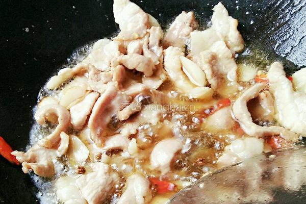 秋葵炒肉的做法图解4