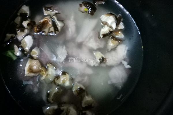 香菇鸭肉粥的做法图解4