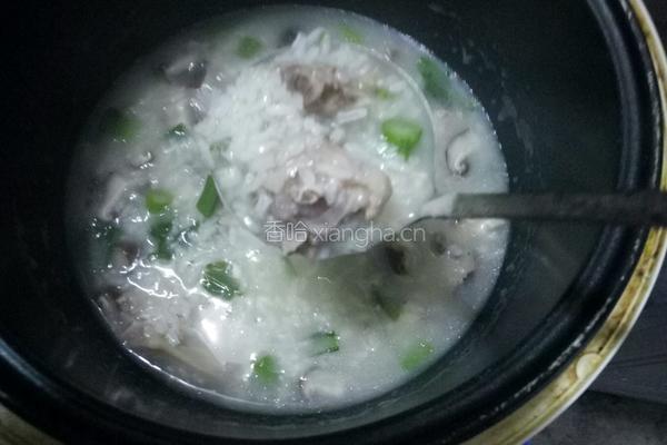 香菇鸭肉粥的做法图解7