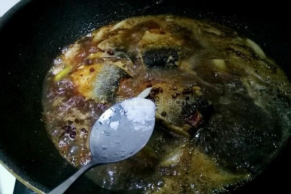 青鱼白菜豆腐锅的做法图解13