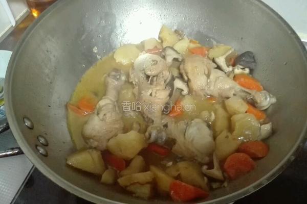 土豆蘑菇炖鸡块的做法图解7