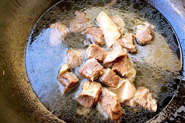 牛肉炖玉米的做法图解5