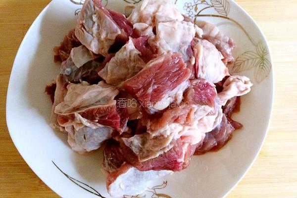 清炖萝卜牛肉的做法图解2