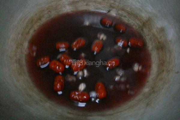 花生衣红枣汤的做法图解5