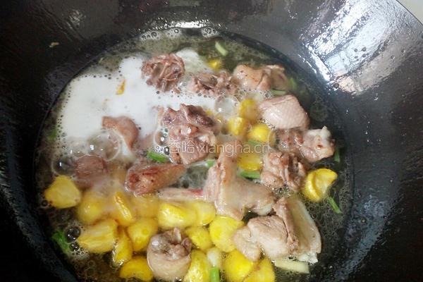 板栗啤酒烧鸭的做法图解5