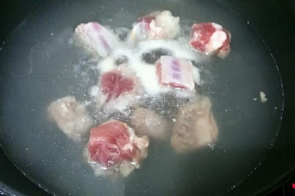 排骨土豆的做法图解3