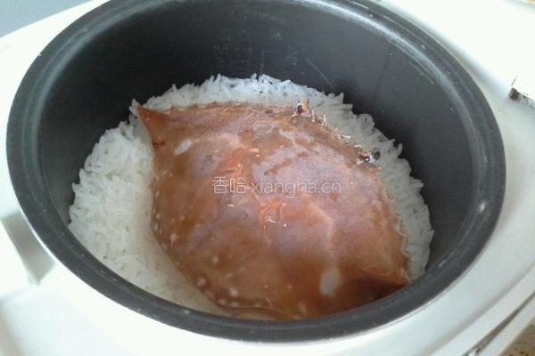 螃蟹蒸饭的做法图解4