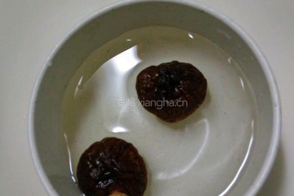 红茶糯米排骨饭的做法图解3