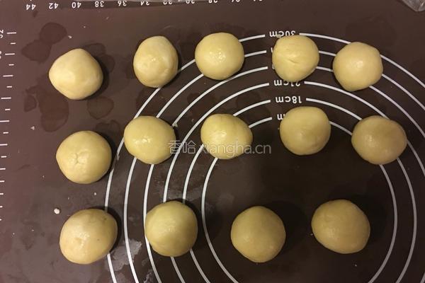 豆沙馅月饼的做法图解8