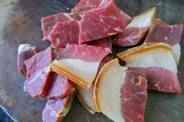 蒸咸肉的做法图解2