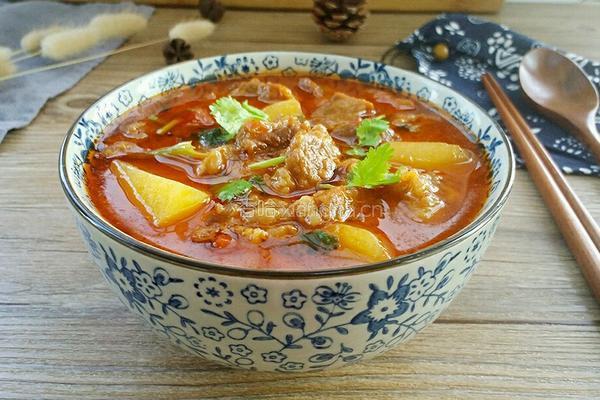 茄汁牛腩
