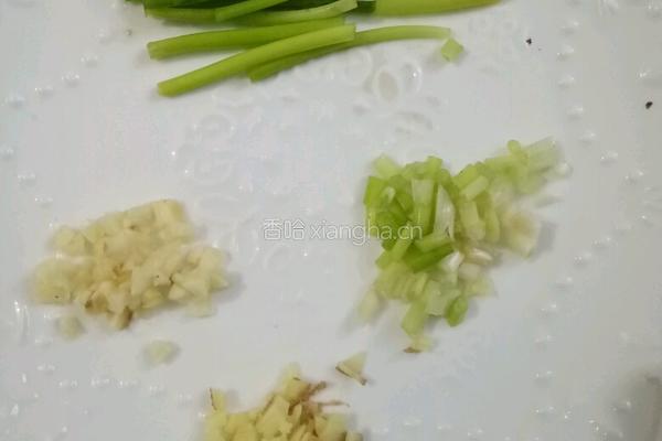 虾炖土豆的做法图解3