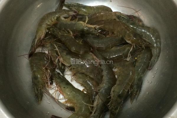 糟卤虾的做法图解1