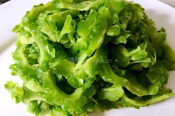 炒苦瓜的做法图解3