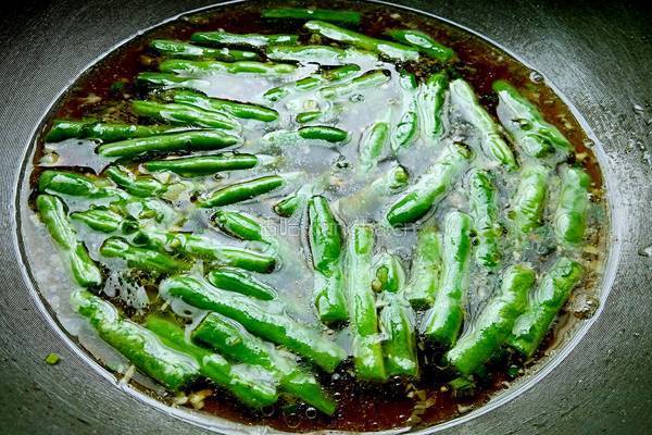 素扁豆焖面的做法图解4