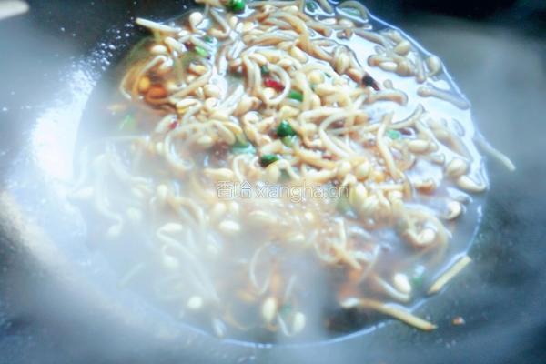 黄豆芽炒粉丝的做法图解5