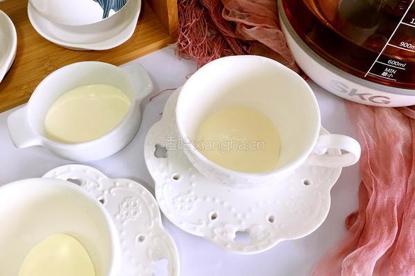 丝袜奶茶的做法图解2