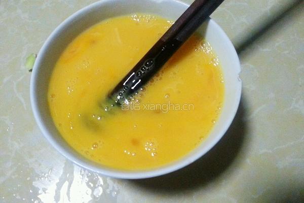 茭白炒鸡蛋的做法图解3