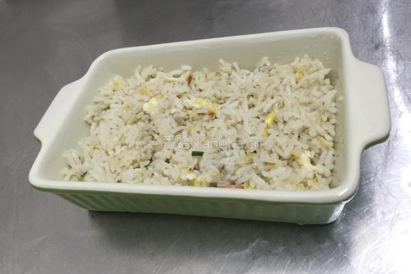 芝士培根焗饭的做法图解1