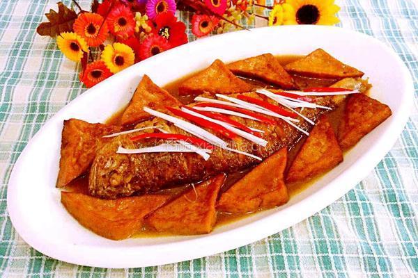 黄花鱼炖豆腐的做法图解8