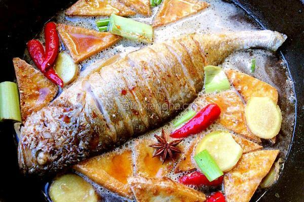 黄花鱼炖豆腐的做法图解6
