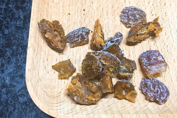 乌梅普洱茶的做法图解2