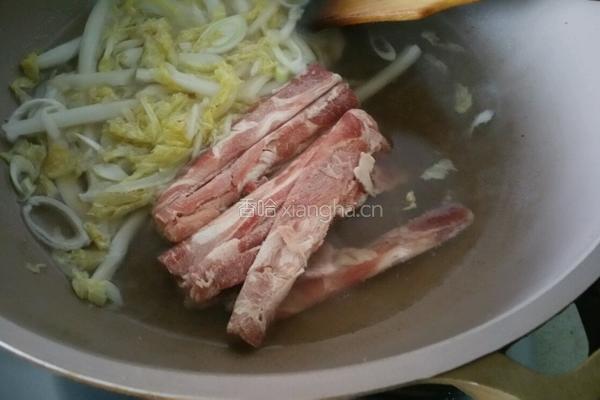 白菜粉丝羊肉汤的做法图解4