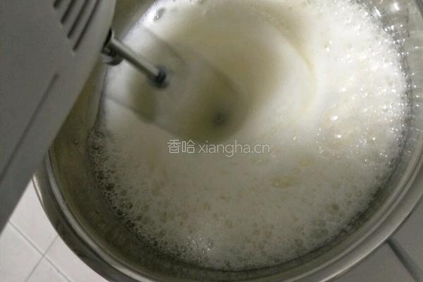 戚风蛋糕的做法图解6