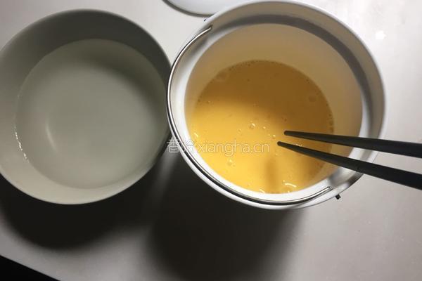 蒸水蛋的做法图解3